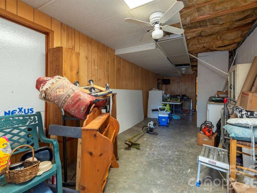 35 Upper Moffitt Road, Asheville, NC 28805.  MLS# CAR4404333, YatesRealty ID 37475. 
