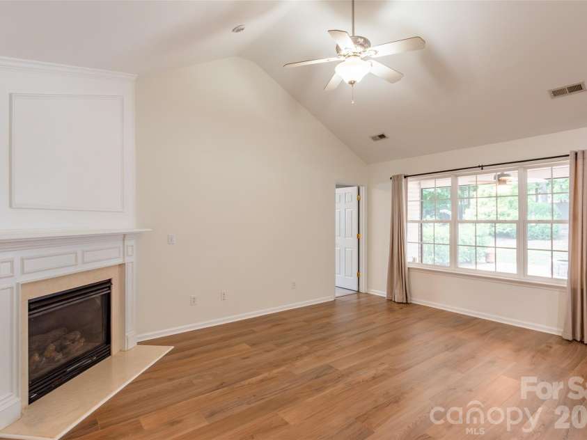 1738 Lillywood Lane, Fort Mill, SC 29707.  MLS# CAR4404650, YatesRealty ID 37476. 