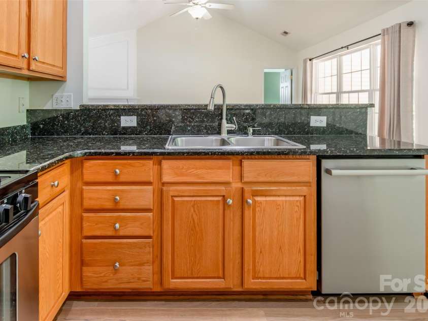 1738 Lillywood Lane, Fort Mill, SC 29707.  MLS# CAR4404650, YatesRealty ID 37476. 