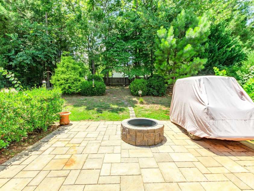 1738 Lillywood Lane, Fort Mill, SC 29707.  MLS# CAR4404650, YatesRealty ID 37476. 