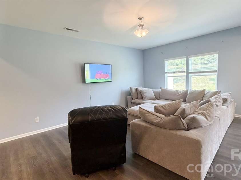 7505 Hartsfield Drive, Lancaster, SC 29720.  MLS# CAR4403879, YatesRealty ID 37478. 