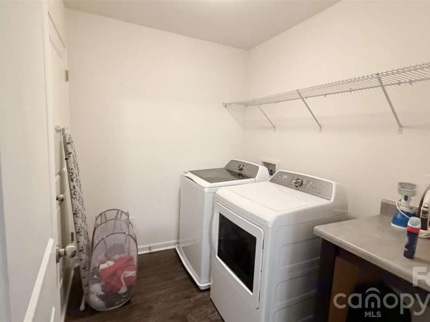 7505 Hartsfield Drive, Lancaster, SC 29720.  MLS# CAR4403879, YatesRealty ID 37478. Laundry