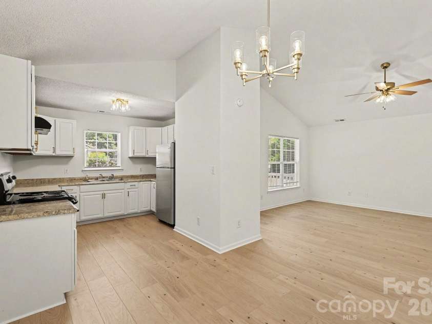 317 Baker Street, Rock Hill, SC 29730.  MLS# CAR4404927, YatesRealty ID 37479. 