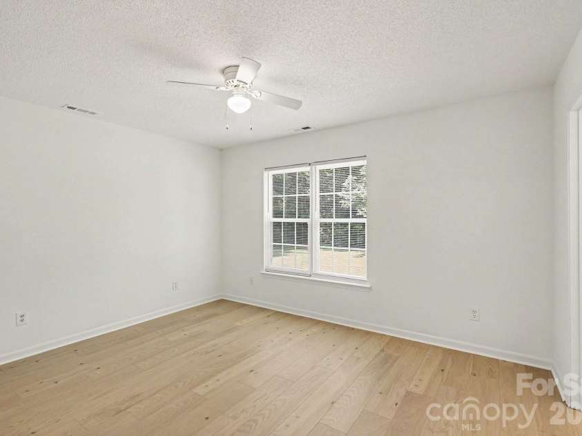 317 Baker Street, Rock Hill, SC 29730.  MLS# CAR4404927, YatesRealty ID 37479. 