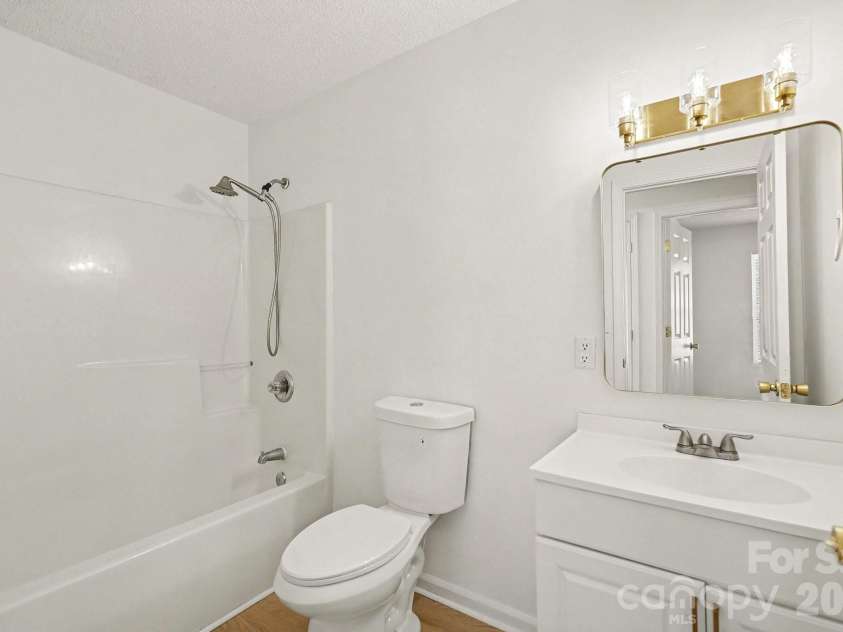 317 Baker Street, Rock Hill, SC 29730.  MLS# CAR4404927, YatesRealty ID 37479. 