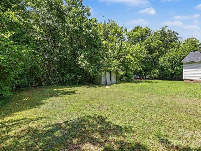 317 Baker Street, Rock Hill, SC 29730.  MLS# CAR4404927, YatesRealty ID 37479. 