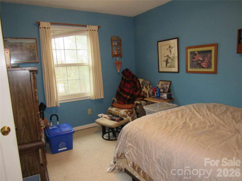 19 Westminster Drive, Asheville, NC 28804.  MLS# CAR4331483, YatesRealty ID 3748. 