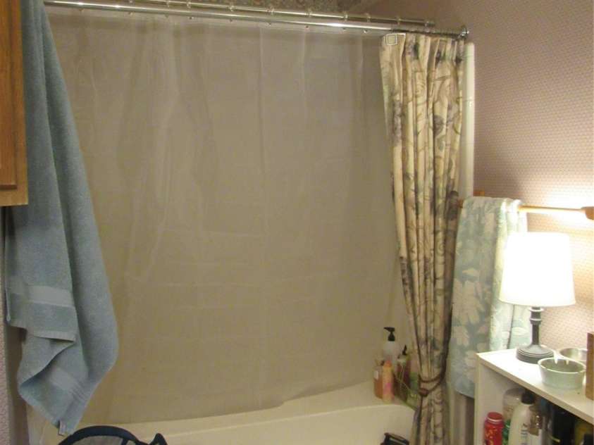 19 Westminster Drive, Asheville, NC 28804.  MLS# CAR4331483, YatesRealty ID 3748. 