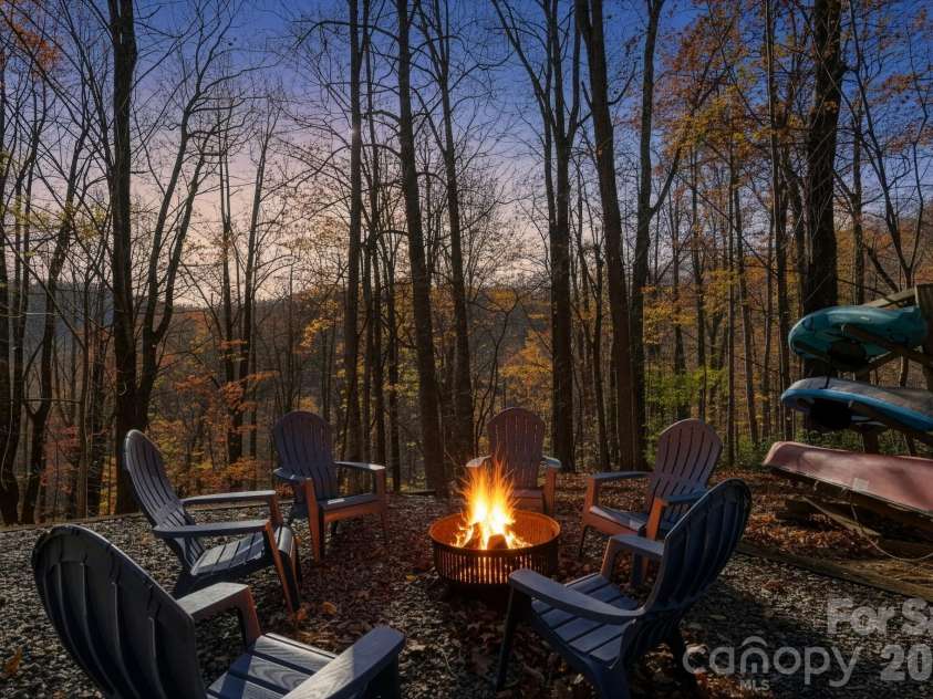 48 & 50 Wild Turkey Run, Black Mountain, NC 28711.  MLS# CAR4318809, YatesRealty ID 3748. 