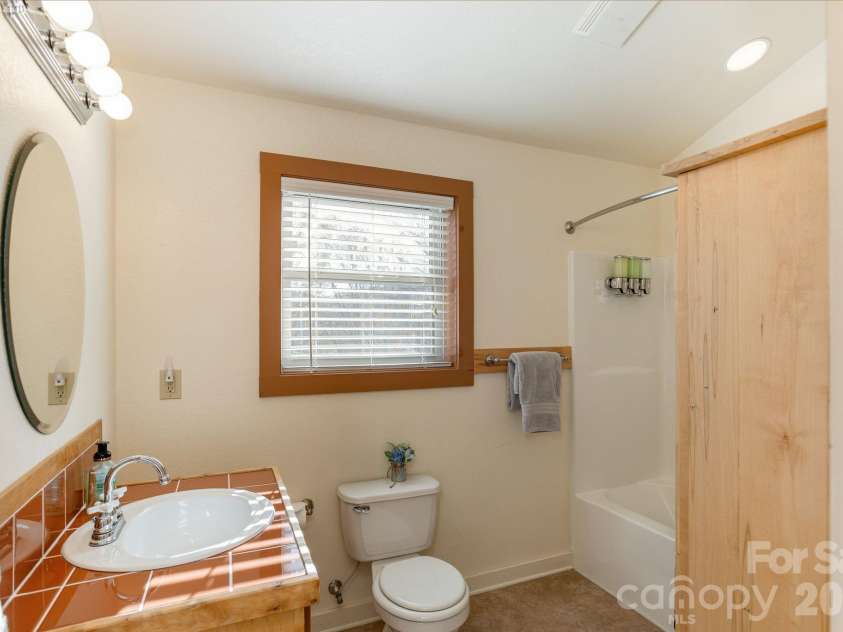 48 & 50 Wild Turkey Run, Black Mountain, NC 28711.  MLS# CAR4318809, YatesRealty ID 3748. 