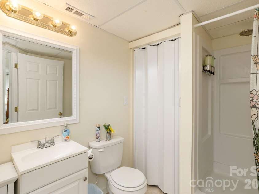48 & 50 Wild Turkey Run, Black Mountain, NC 28711.  MLS# CAR4318809, YatesRealty ID 3748. 