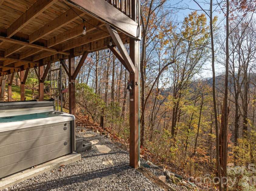 48 & 50 Wild Turkey Run, Black Mountain, NC 28711.  MLS# CAR4318809, YatesRealty ID 3748. 