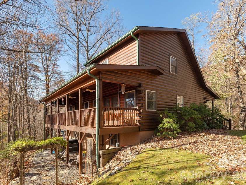 48 & 50 Wild Turkey Run, Black Mountain, NC 28711.  MLS# CAR4318809, YatesRealty ID 3748. 
