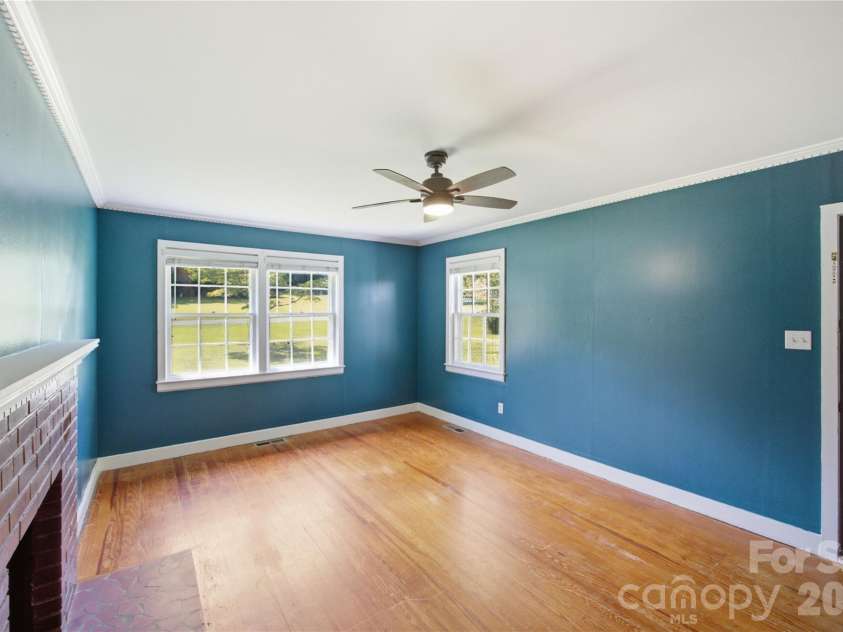 1471 Winthrop Avenue, Lancaster, SC 29720.  MLS# CAR4405167, YatesRealty ID 37480. 