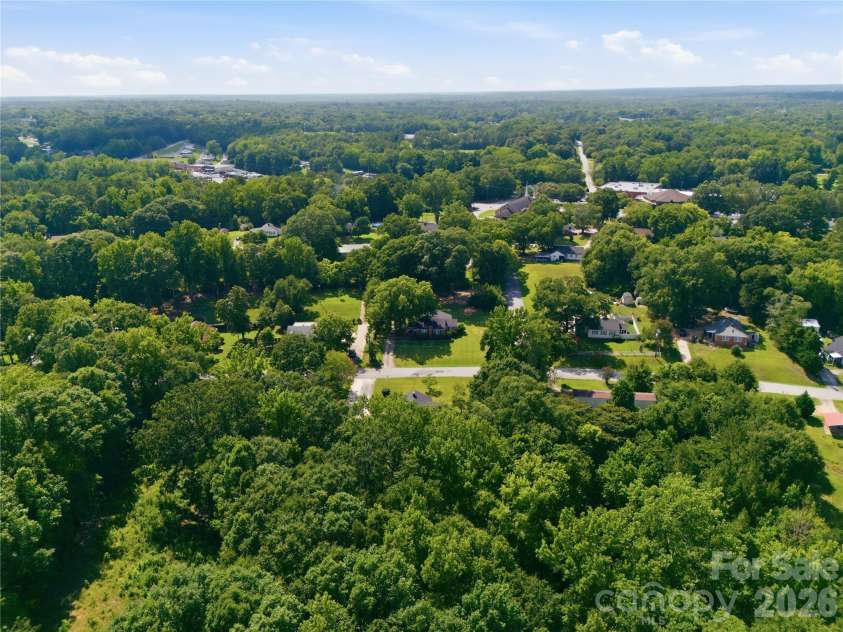 1471 Winthrop Avenue, Lancaster, SC 29720.  MLS# CAR4405167, YatesRealty ID 37480. 