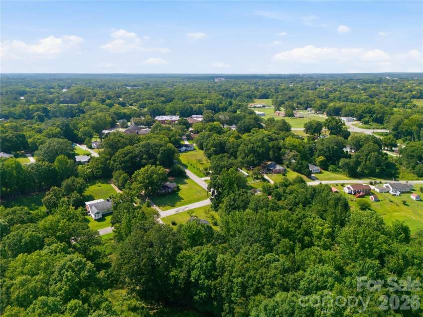 1471 Winthrop Avenue, Lancaster, SC 29720.  MLS# CAR4405167, YatesRealty ID 37480. 