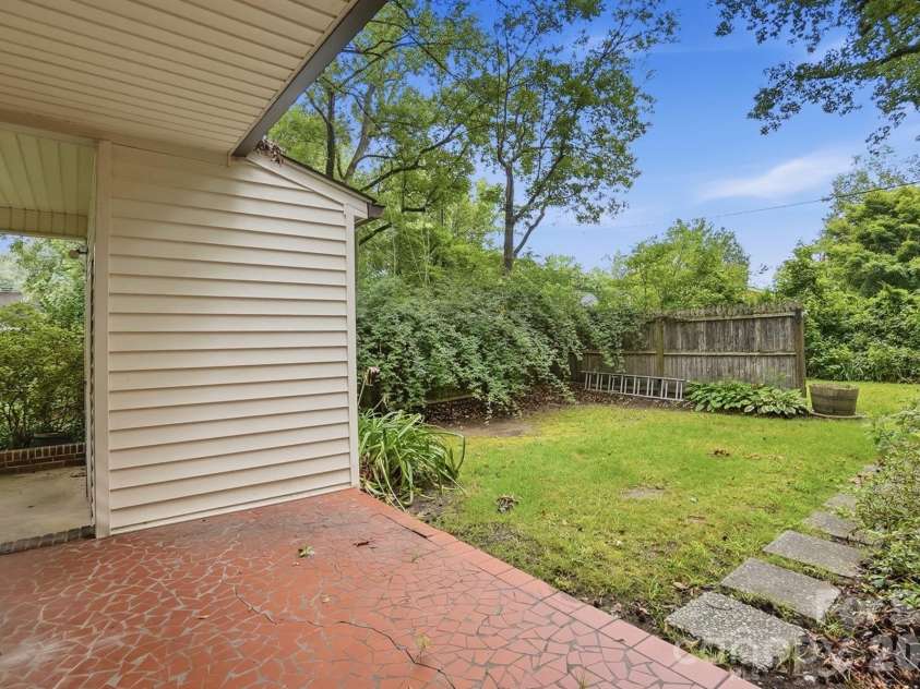 610 Laurel Court, Lancaster, SC 29720.  MLS# CAR4401615, YatesRealty ID 37482. 