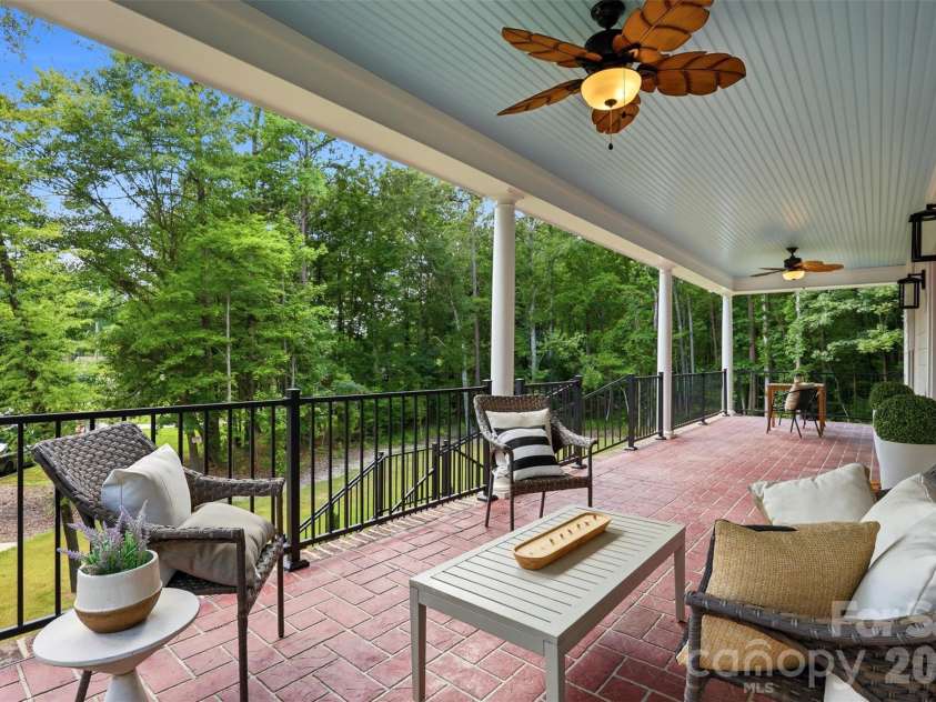 2698 Oakhurst Drive, Rock Hill, SC 29732.  MLS# CAR4403425, YatesRealty ID 37483. 