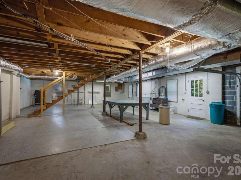 114 Harris Drive, Morganton, NC 28655.  MLS# CAR4402100, YatesRealty ID 37485. 