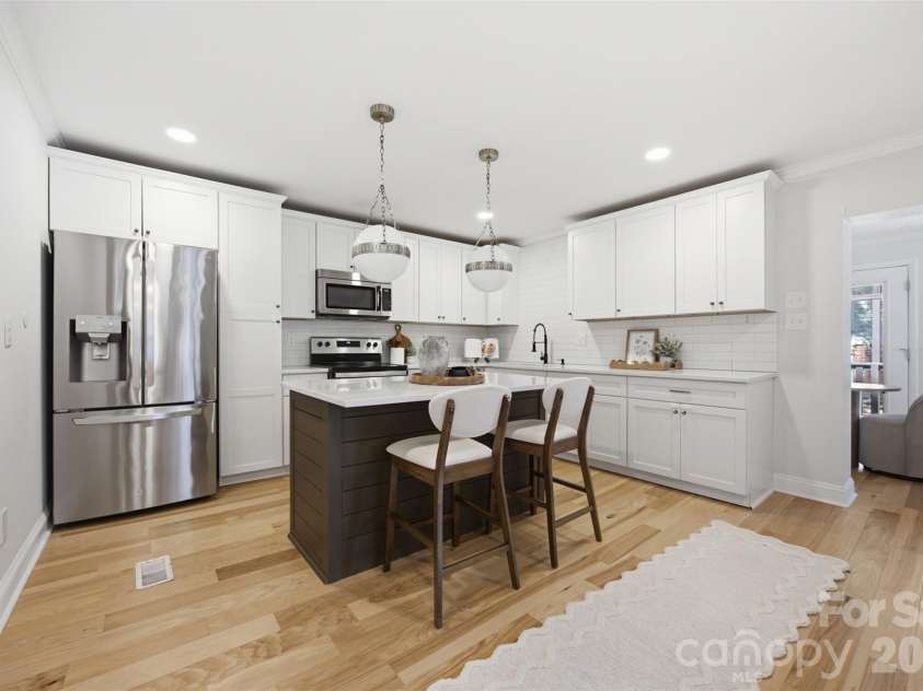 314 Dogwood Lane, Belmont, NC 28012.  MLS# CAR4404025, YatesRealty ID 37488. 
