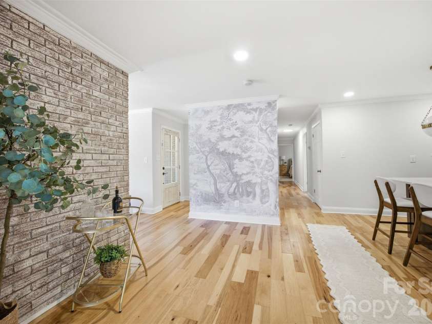 314 Dogwood Lane, Belmont, NC 28012.  MLS# CAR4404025, YatesRealty ID 37488. 