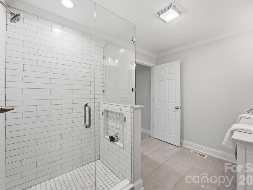 314 Dogwood Lane, Belmont, NC 28012.  MLS# CAR4404025, YatesRealty ID 37488. 