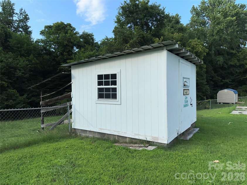 175 Grove Street, Cooleemee, NC 27014.  MLS# CAR4405205, YatesRealty ID 37489. 