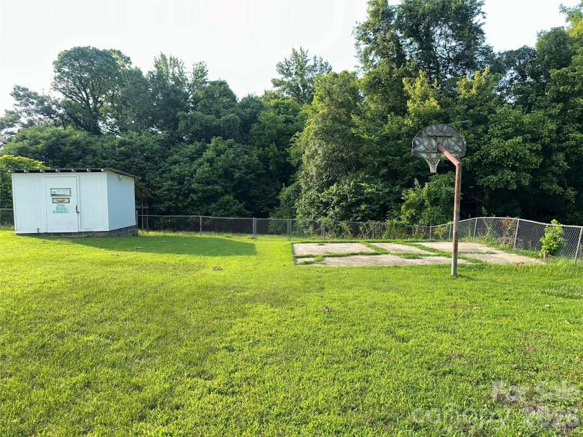 175 Grove Street, Cooleemee, NC 27014.  MLS# CAR4405205, YatesRealty ID 37489. 