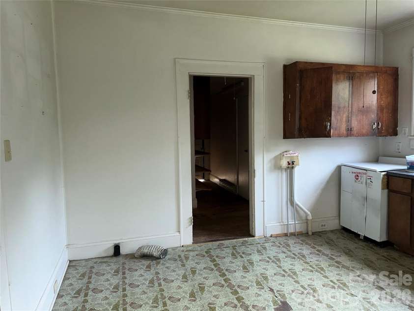 175 Grove Street, Cooleemee, NC 27014.  MLS# CAR4405205, YatesRealty ID 37489. 