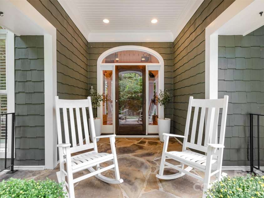 133 Brick Kiln Way, Mooresville, NC 28117.  MLS# CAR4297139, YatesRealty ID 3749. Large inviting covered Front Porch