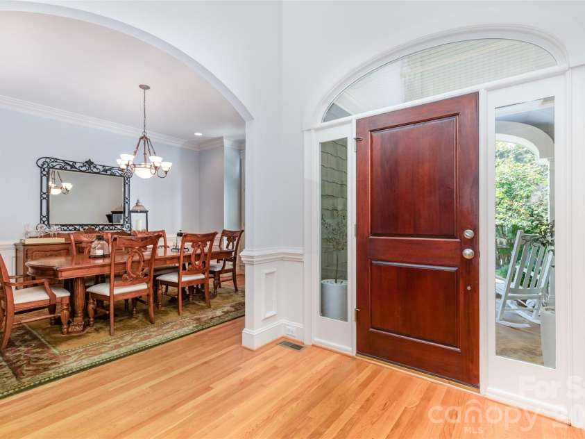 133 Brick Kiln Way, Mooresville, NC 28117.  MLS# CAR4297139, YatesRealty ID 3749. Spacious 2-Story Hallway and Hardwood floors throughout.