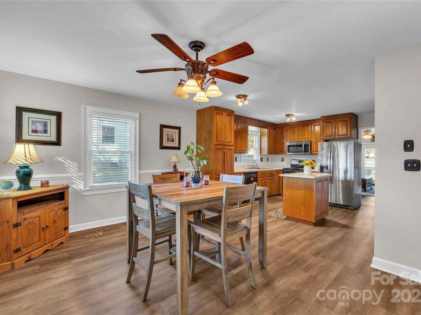 914 Carolyn Avenue, Kannapolis, NC 28083.  MLS# CAR4320011, YatesRealty ID 3749. 