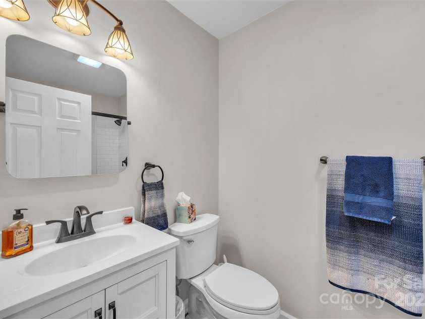 914 Carolyn Avenue, Kannapolis, NC 28083.  MLS# CAR4320011, YatesRealty ID 3749. 