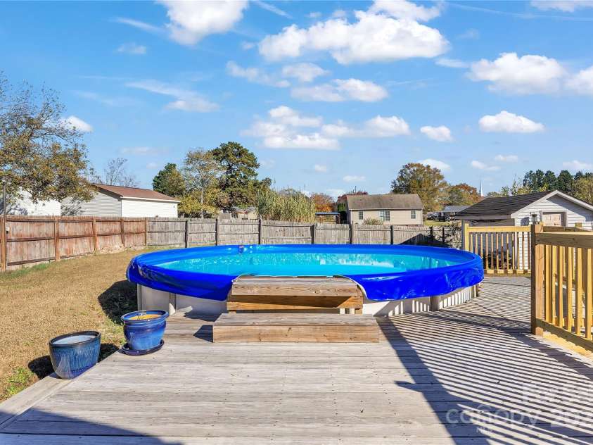 914 Carolyn Avenue, Kannapolis, NC 28083.  MLS# CAR4320011, YatesRealty ID 3749. 