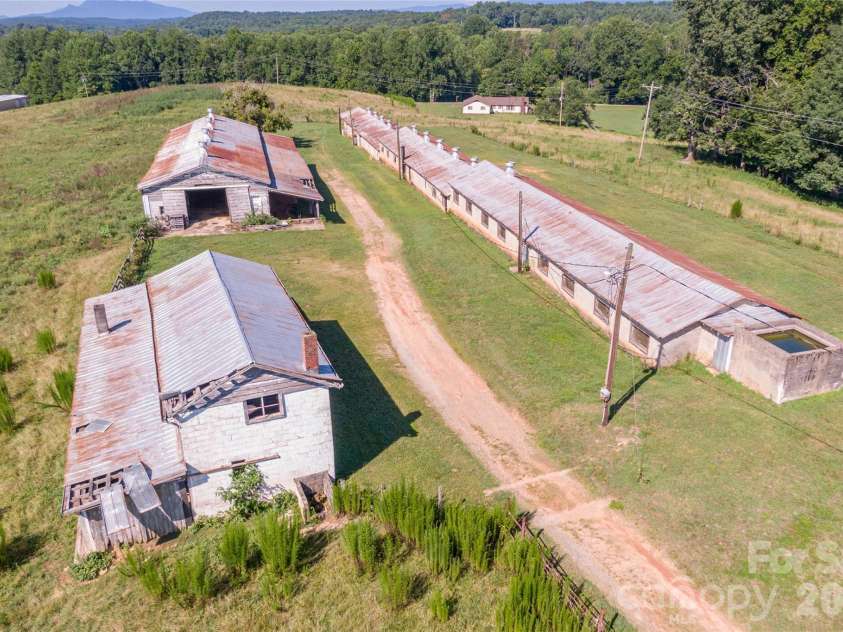 621 Pleasant Grove Road, Rutherfordton, NC 28139.  MLS# CAR4404758, YatesRealty ID 37490. 