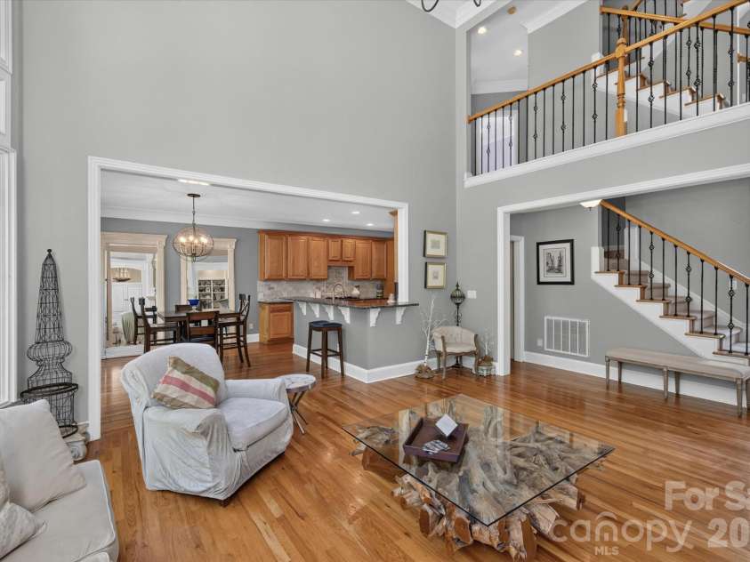 12129 James Jack Lane, Charlotte, NC 28277.  MLS# CAR4405158, YatesRealty ID 37494. 
