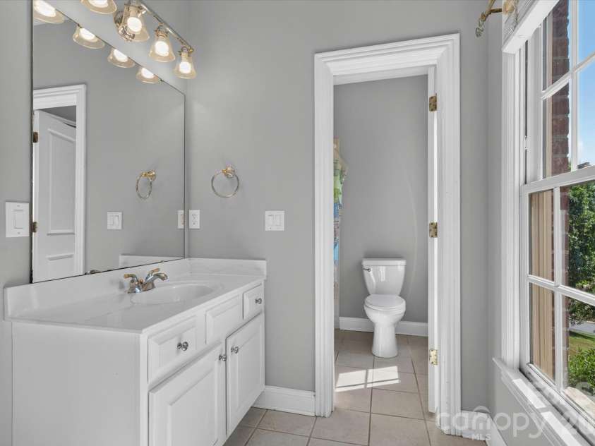 12129 James Jack Lane, Charlotte, NC 28277.  MLS# CAR4405158, YatesRealty ID 37494. 