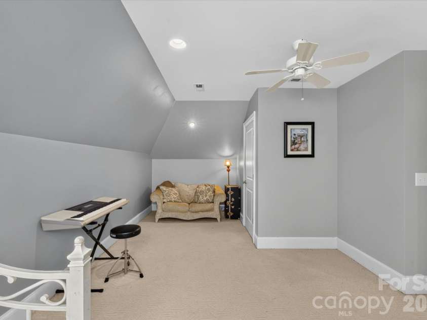 12129 James Jack Lane, Charlotte, NC 28277.  MLS# CAR4405158, YatesRealty ID 37494. 