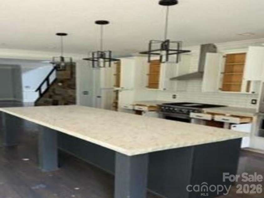4 Sterling Oaks Drive, Fletcher, NC 28732.  MLS# CAR4405277, YatesRealty ID 37496. 