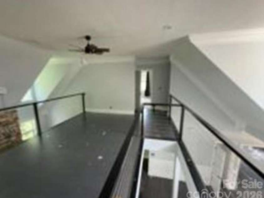 4 Sterling Oaks Drive, Fletcher, NC 28732.  MLS# CAR4405277, YatesRealty ID 37496. 
