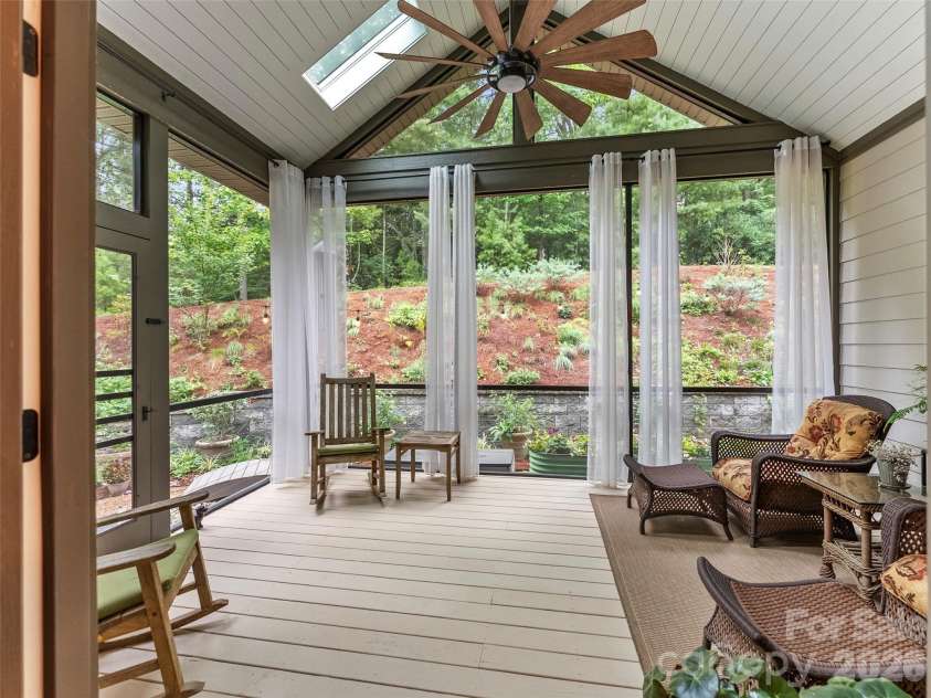 151 Monarch Road, Hendersonville, NC 28739.  MLS# CAR4383763, YatesRealty ID 37499. 