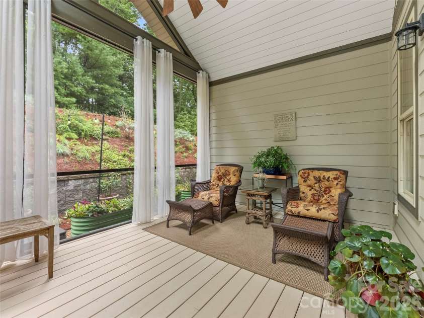 151 Monarch Road, Hendersonville, NC 28739.  MLS# CAR4383763, YatesRealty ID 37499. 