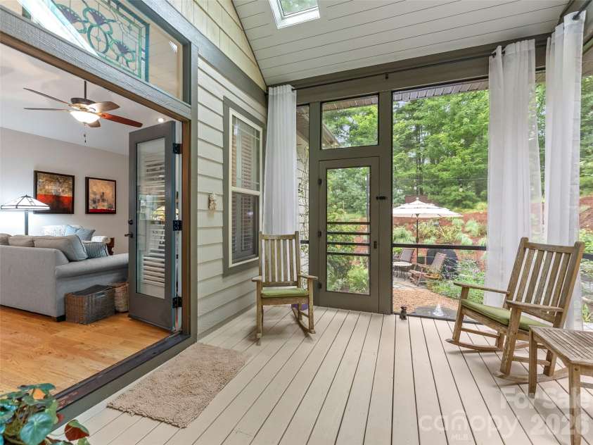 151 Monarch Road, Hendersonville, NC 28739.  MLS# CAR4383763, YatesRealty ID 37499. 