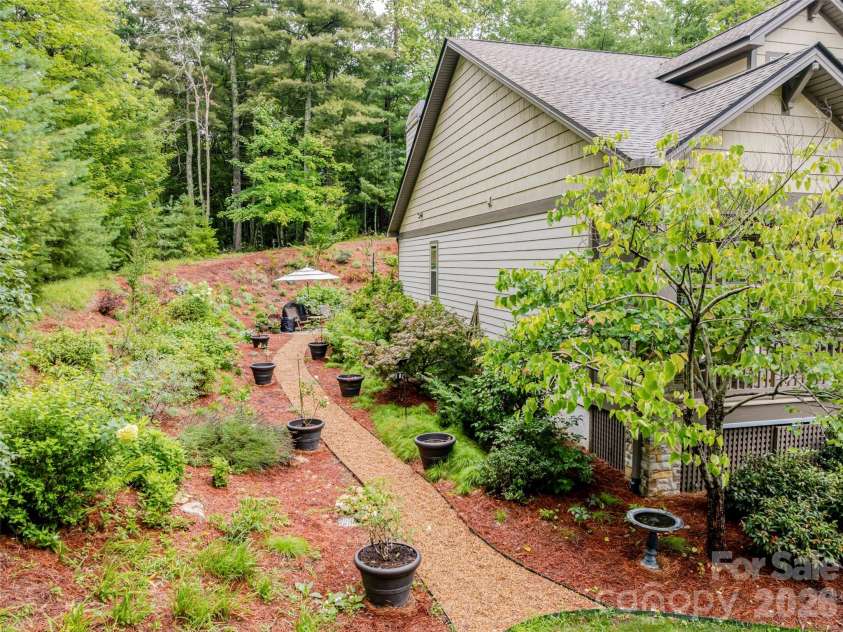 151 Monarch Road, Hendersonville, NC 28739.  MLS# CAR4383763, YatesRealty ID 37499. 