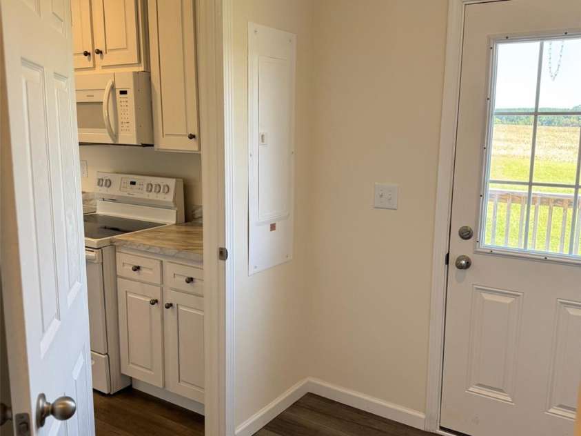 197 Burleson Point, Woodleaf, NC 27054.  MLS# CAR4308013, YatesRealty ID 375. 