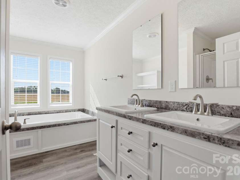 197 Burleson Point, Woodleaf, NC 27054.  MLS# CAR4371719, YatesRealty ID 375. 