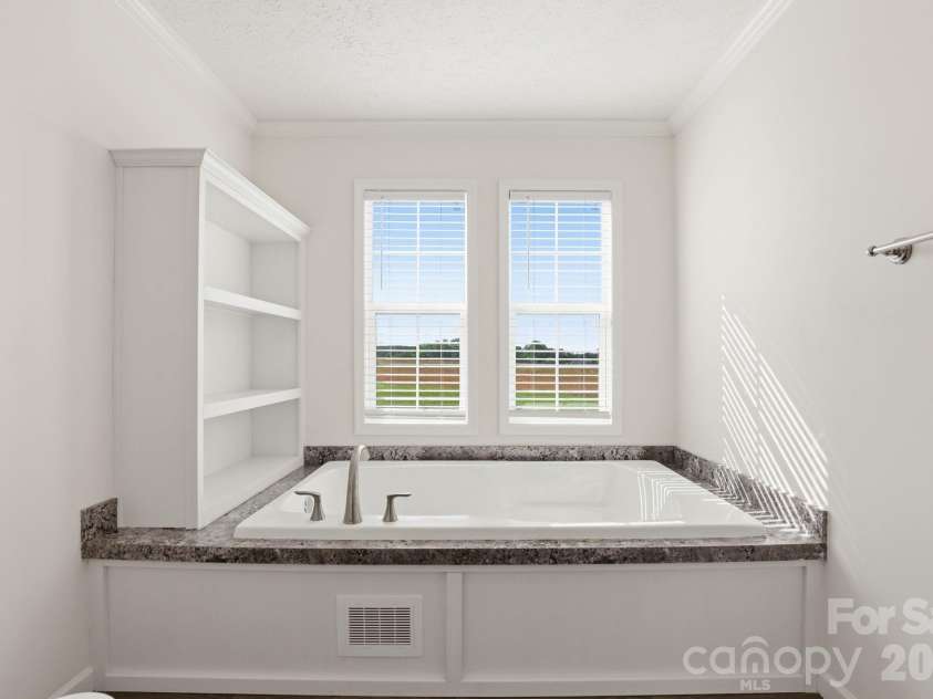 197 Burleson Point, Woodleaf, NC 27054.  MLS# CAR4371719, YatesRealty ID 375. 