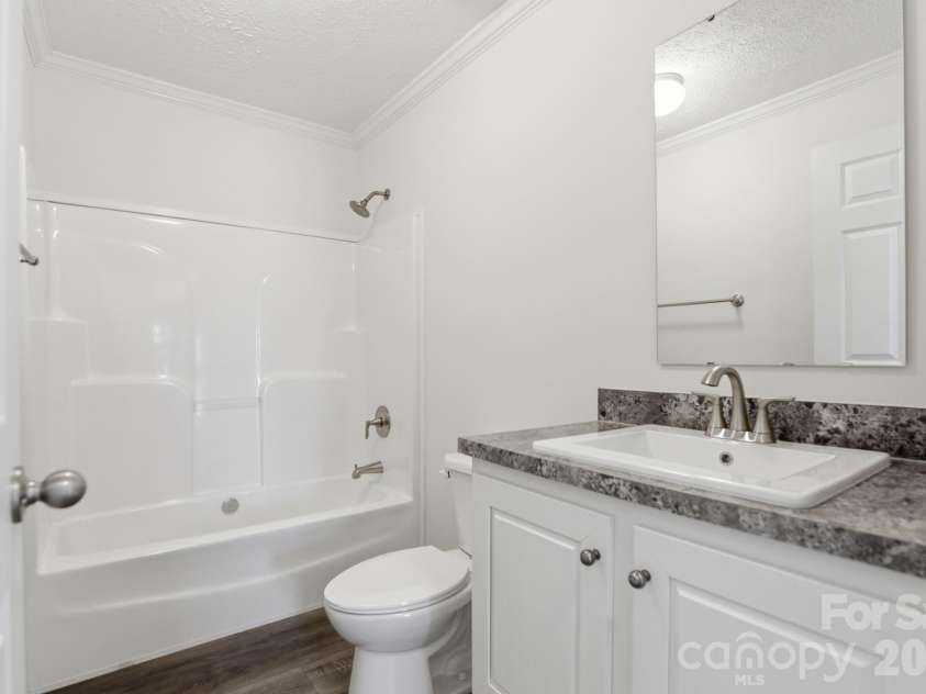 197 Burleson Point, Woodleaf, NC 27054.  MLS# CAR4371719, YatesRealty ID 375. 