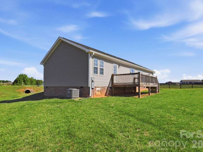 197 Burleson Point, Woodleaf, NC 27054.  MLS# CAR4371719, YatesRealty ID 375. 