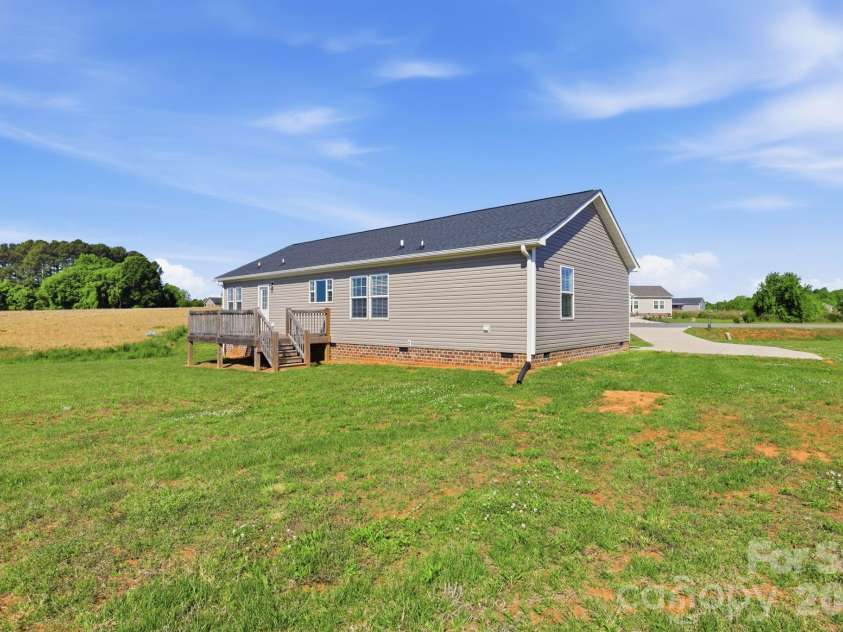 197 Burleson Point, Woodleaf, NC 27054.  MLS# CAR4371719, YatesRealty ID 375. 